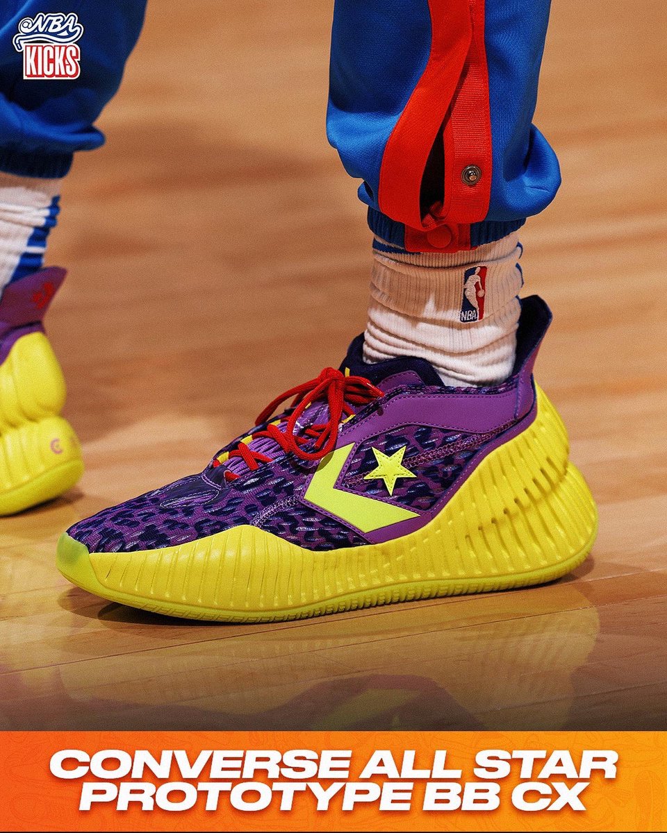NBAKicks's tweet photo. The league was full of smooth silhouettes and pops of color this week! Which ones you rockinโ? ๐ #NBAKicks #KicksOfTheWeek
Vote and see more kicks in the NBA App: https://t.co/8Nwprh3D0a https://t.co/reVQ9wcA5V