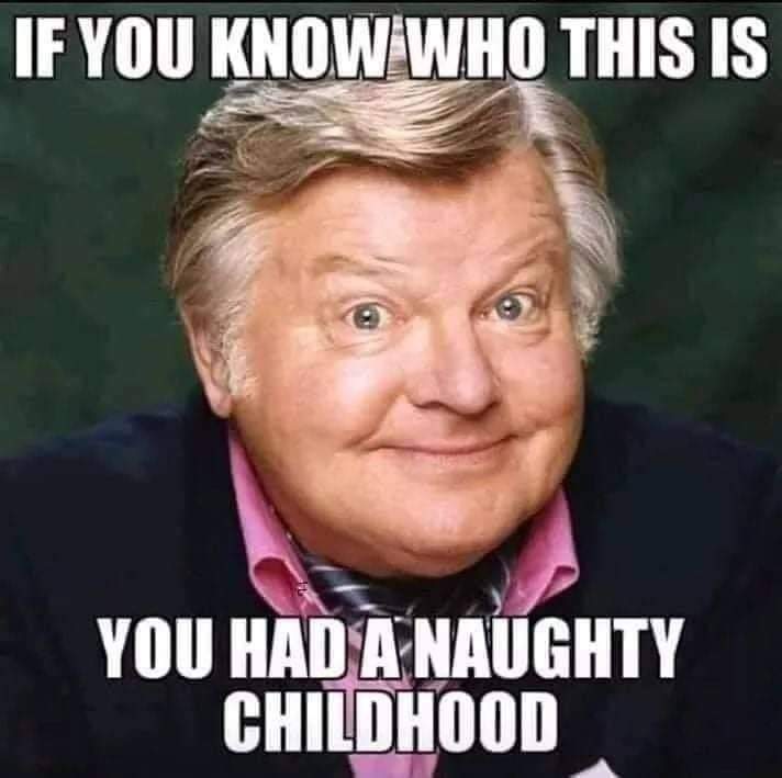 Aleashaluv's tweet photo. Benny Hill show  #oldschool https://t.co/CBizgIfpdf