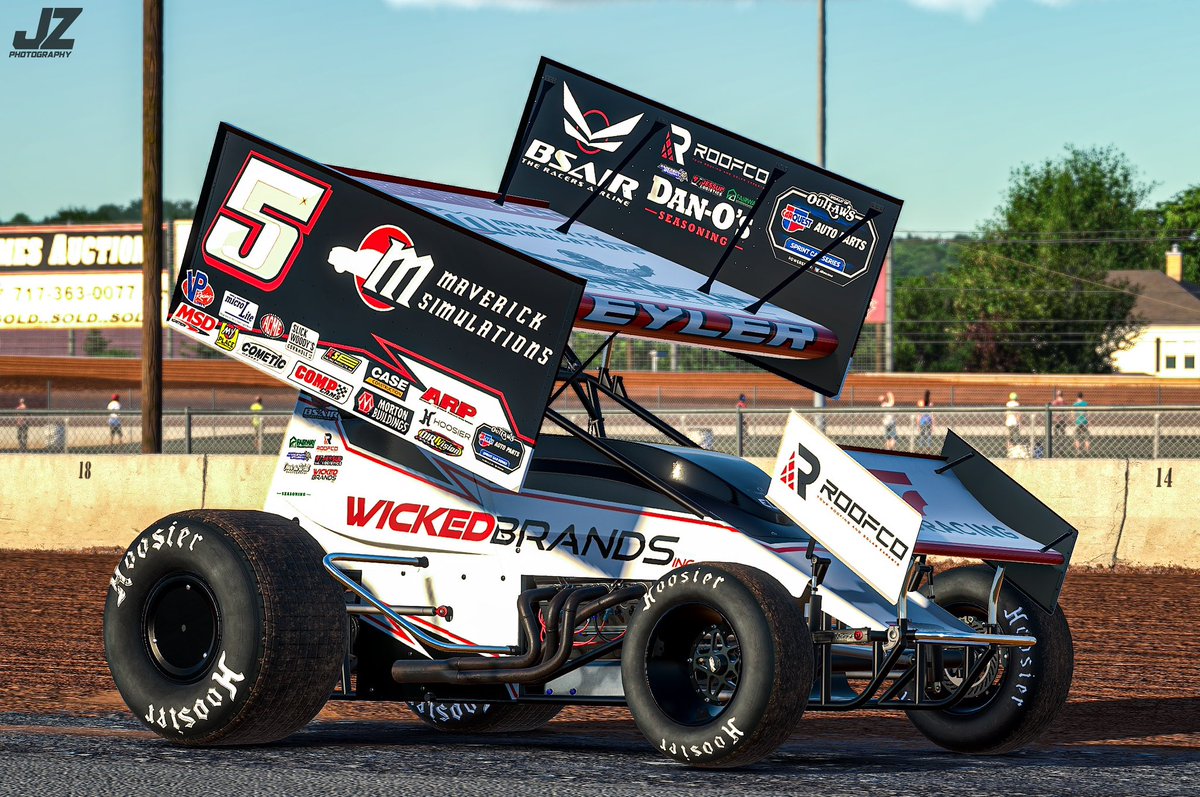 5a_Eyler_B's tweet photo. It’s time to start running some fake race cars again. Tomorrow will be the first round of the 2022-23 @iRacing @WorldofOutlaws Sprintcar Series at Volusia. This season @WickedEnergyGum will be back on board, and Maverick Simulations will join this year. Watch on DIRTVision at 9PM https://t.co/TlVFIADs2d