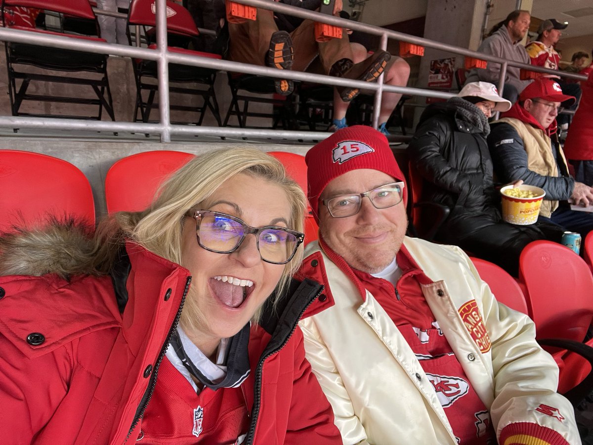 JoniJeanette's tweet photo. This is no La-La-Land this is the Red Sea!  Time to heard some sheep - Go Chiefs!  @Chiefs @buttkicker7 #chiefskingdom #KCvLA https://t.co/eLZEGhRuE2