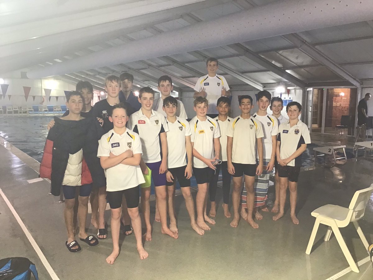 teamrbcs's tweet photo. Thank you to our friends @ReddamSportUK for an excellent gala. Filming for GCSE ✅ Lots of opportunity to swim ✅ Quality swimming on display ✅ Lots of fun ✅🔵🟡 #teamrbcs @ReadingBlues https://t.co/FipBmgpnLC