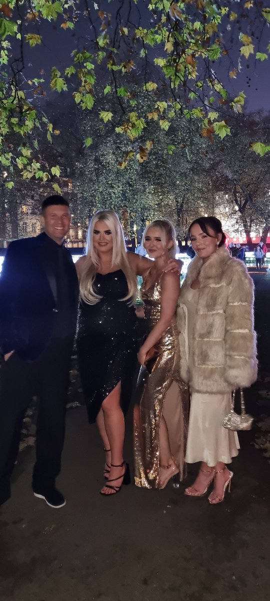 Great night out with my wonderful team <a href="/TheNeg/">The Negotiator</a> awards in London. #negotiatorawards