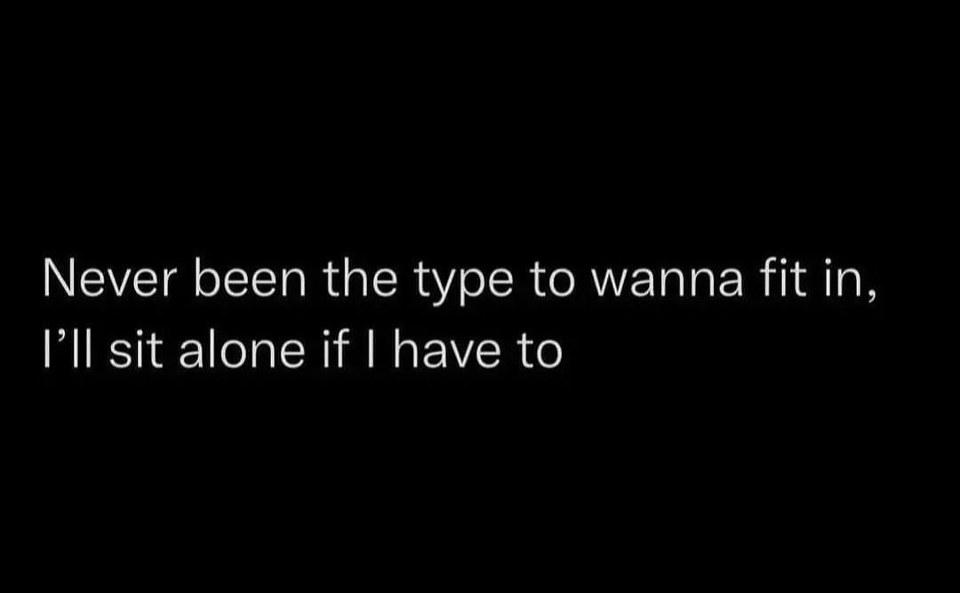 JoannaCash11's tweet photo. I will sit on my own untill my tribe of freaks find me, I've got a torch so you can see me sitting, waiting in the darkness. Let's tape our torches together and play ❤️ #sitalone #dontconform #wheremyfreaksat #bipolarclub #mentalhealth #PTSD #bpd #weirdo #beautifulybroken https://t.co/kzTnHG7AD0