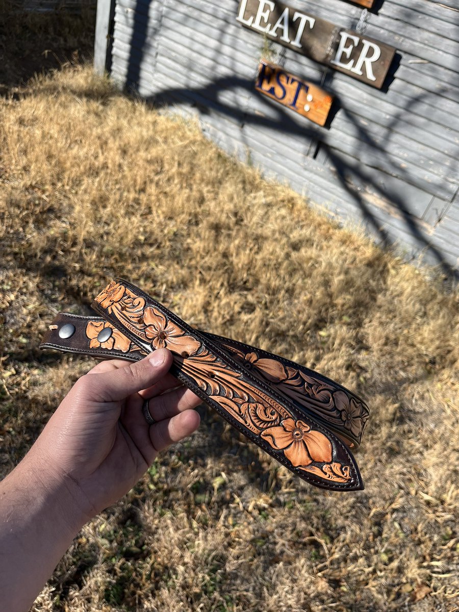 HunterlaneLane's tweet photo. Free belt if you deposit $600 into my bank account. https://t.co/Sc2IYHB8qd