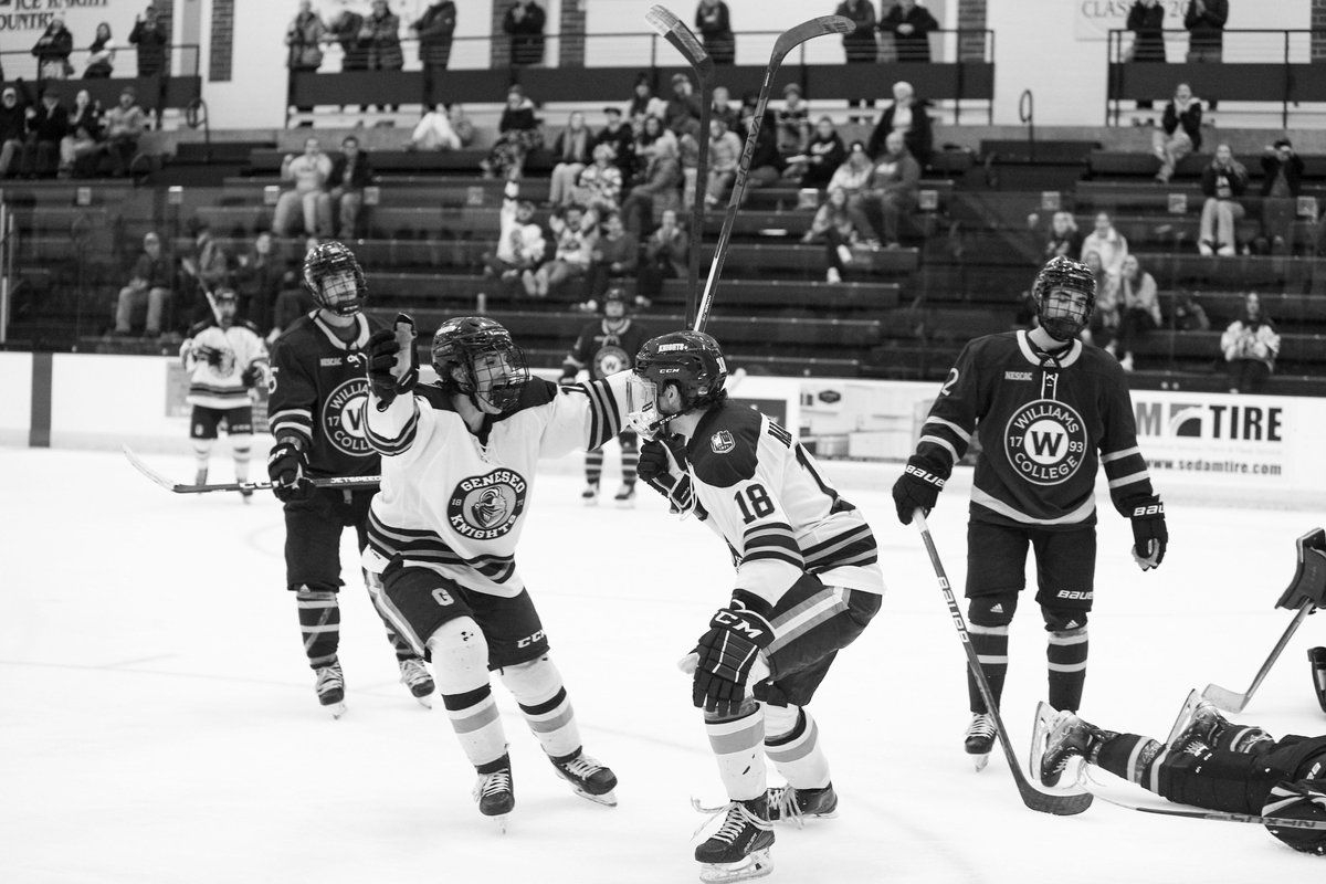NorthStStudios's tweet photo. Second OT game in as many days...Geneseo tops Williams tonight 4-3.  Here is your game winner by Stefan Miklakos.

#d3hky #geneseony #collegehockey https://t.co/M8xyUBJ5vH