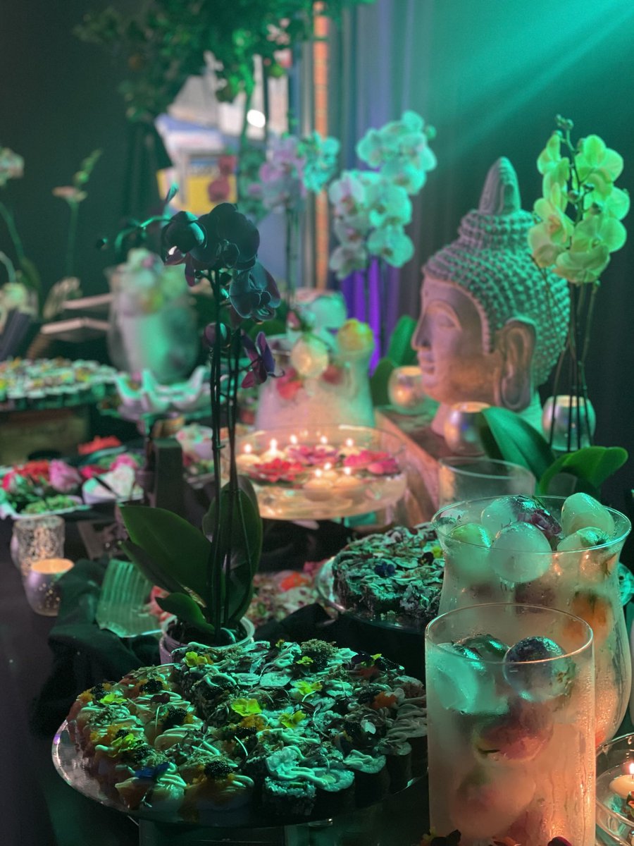 ChocimChocolate's tweet photo. Amazing sushi bar #events #catering #wedding #londonevents https://t.co/glwCQLgVWT
