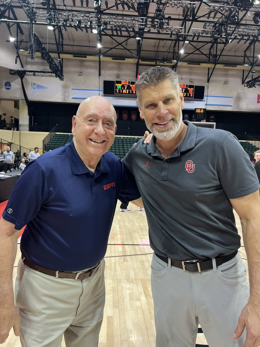 DickieV's tweet photo. Congrats to @OU_MBBall  winning the ESPN EVENTS INVITATIONAL over a good @OleMissMBB  team  Now Sooners have won 6 straight. Rebels go to 7-1 ! GRANT SHERFIELD was MVP ! https://t.co/0RUL8okthx