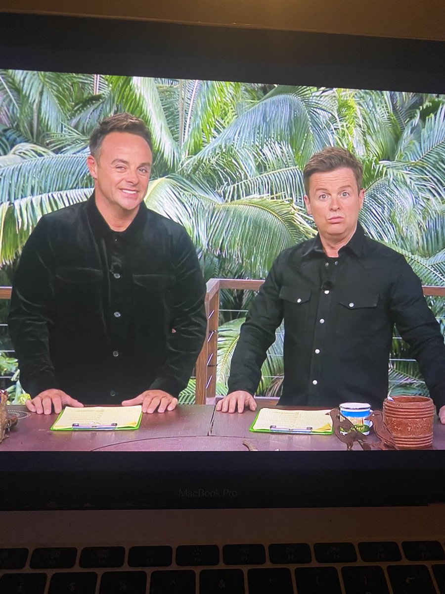 mememeup99's tweet photo. Ant and Dec being dressed for a funeral because Matt made it into the final 
 #ImACeleb https://t.co/s01lRmPMQ3