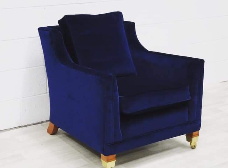 WestUpholstery8's tweet photo. Designer furniture recovers #designer #duresta #Georgesmith #sofa #furniture #interiordesigner #interiordecor https://t.co/MNF1ihZNDo