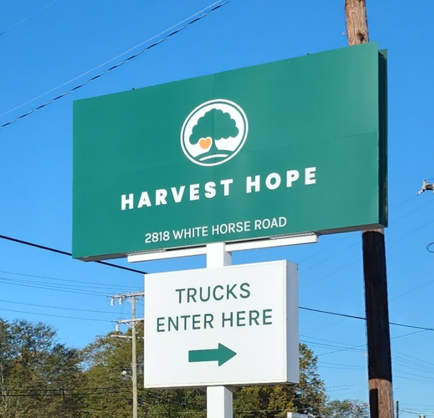GetClearTouch's tweet image. This month, the #ClearTouch team held a food drive to help @HarvestHopeFB build a hunger-free tomorrow.
Looking for a way that you can make a positive impact this season? Visit harvesthope.org to learn more!
#getcleartouch #interactdifferently #communityservice