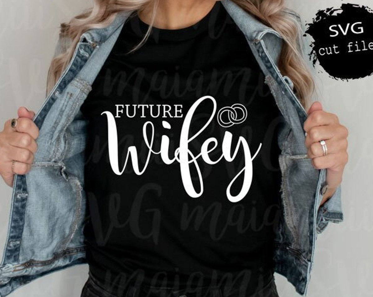jmichaelbarker's tweet image. Future Wifey Svg, Bridal Party Svg, Bride Squad Svg, Bride to Be Svg, Future Mrs, Wedding Svg
 #WeddingSvg #SvgBride #BeSvg #WifeySvgBridal #MaiamiiiSVG #EtsySeller

👉etsy.com/listing/716158…