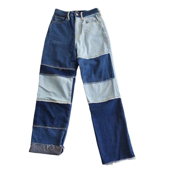 Flacalatorre's tweet photo. So good I had to share! Check out all the items I'm loving on @Poshmarkapp from @katwoman51 @mitch_fredricks #poshmark #fashion #style #shopmycloset #hudsonjeans #hollister #missme: https://t.co/WHy4u3a29U https://t.co/m8EEobqJ26