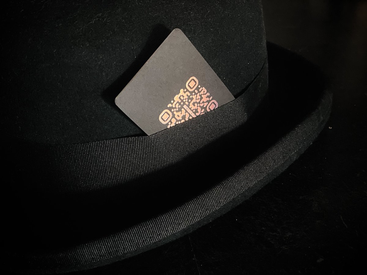 Alts_Anonymous's tweet photo. If you’re going to be in Miami, you should probably find me for one of these 👀 

@Metaheads_Space 🛸 https://t.co/HHWUaYaLKQ