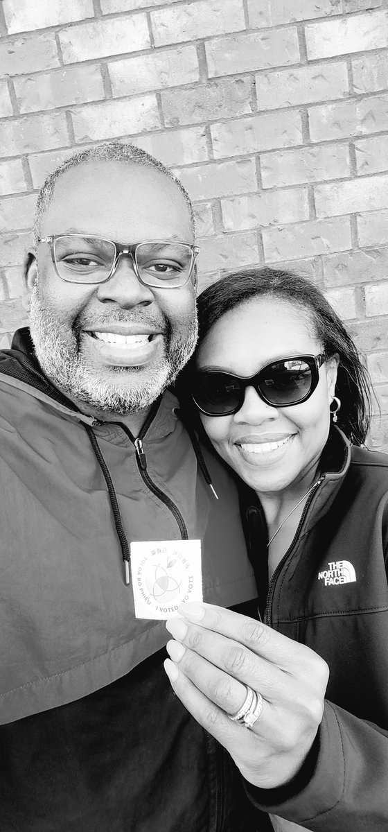 emoryberry's tweet photo. 🗳Hello family, let's encourage as many people as possible to go VOTE! #SoulsToThePolls #YourVoteYourVoice #YourVoteMatters https://t.co/rmm8zqyDF3