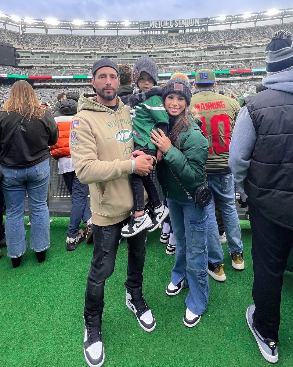 TiffanyChantell's tweet photo. That’s a @nyjets WIN! https://t.co/Cd5F655Jus