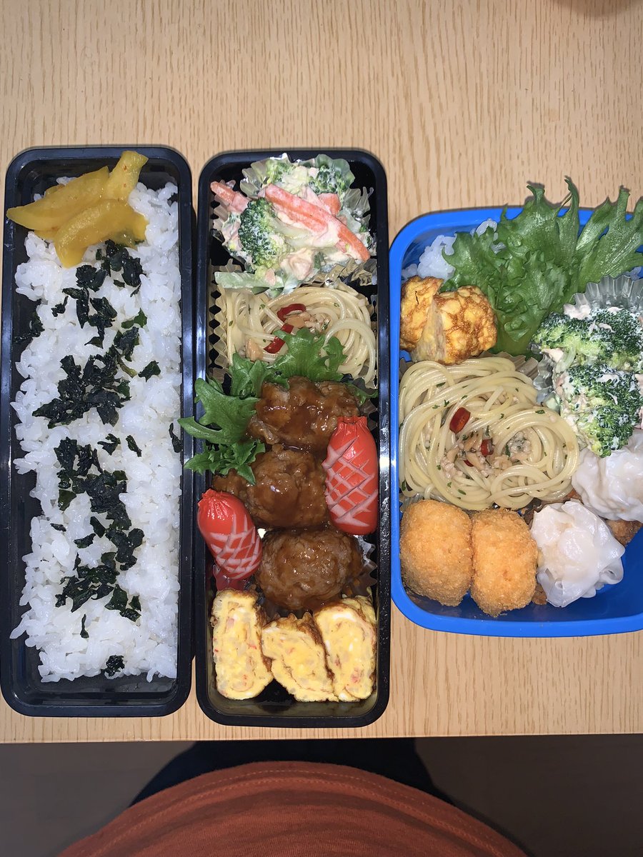 tapiokasan1217's tweet photo. おはようございます😊
起きたらパジャマの上着���げてて謎い(*´ ³ `)ﾉ
 #お弁当  #男子高校生弁当  #お弁当記録  #お弁当作り楽しもう部 https://t.co/bxOOhMz6nb