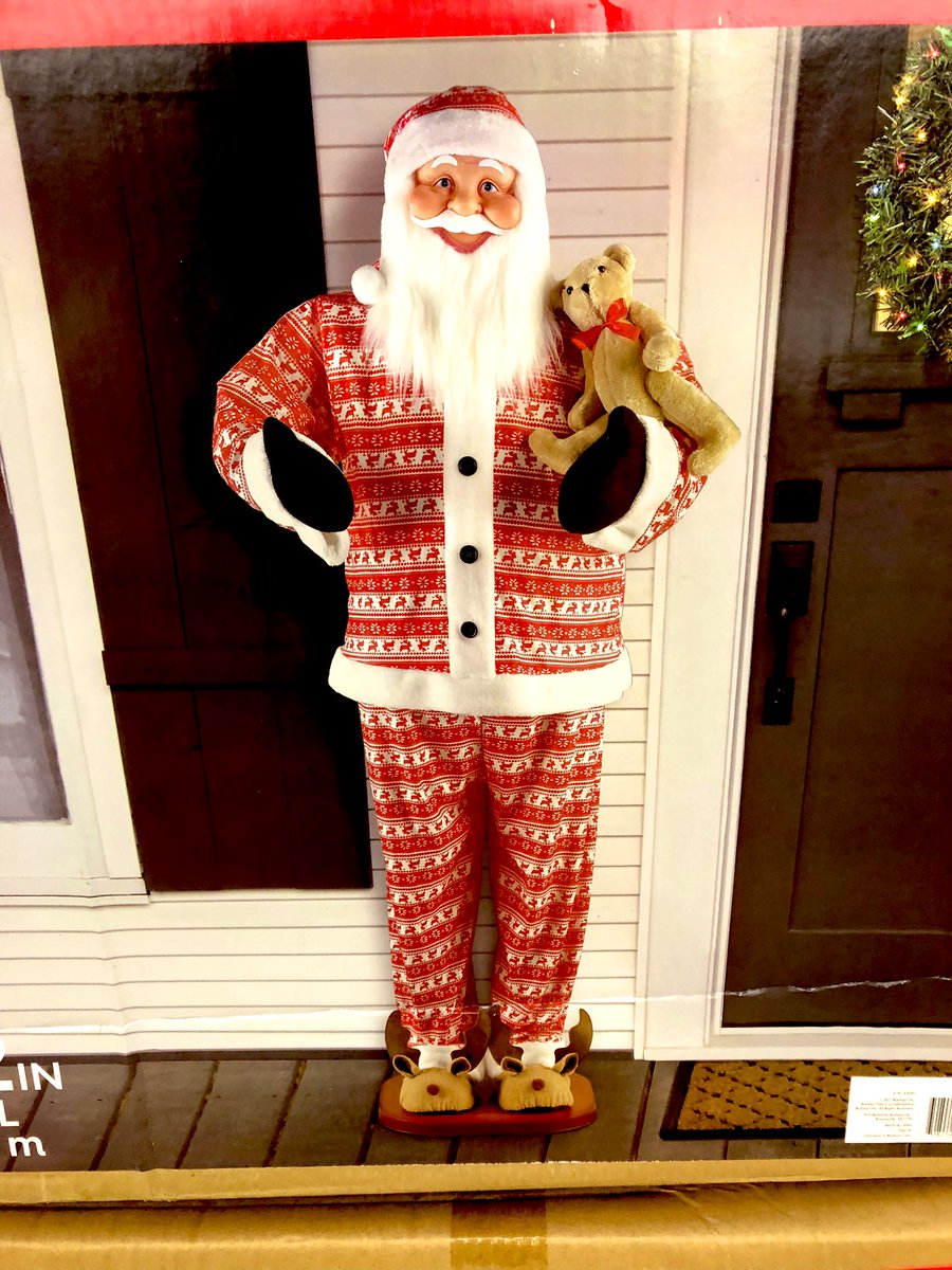 kingnascar's tweet photo. Time to get your creepy Santa on at @Walmart Merry Creepsmas π±#creepysanta https://t.co/oUF2fykyxg