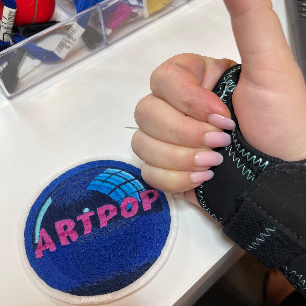 purrrcell's tweet photo. IT'S ALMOST DONE. Look how fucking intricate these stitches are!! @BonesStitches my wrist hurt just stitching patches onto a jacket, I can't imagine doing  this 😭😭😭 I'm so happy I didn't just get a printed patch elsewhere, this is sooo worth the money.  ARTPOP SUPREMACY 🔵🐚🚀 https://t.co/peRai7xSiZ