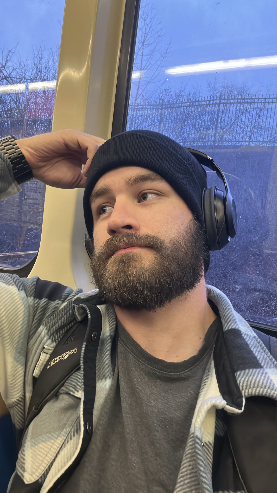 Awkward Chi Guy on Twitter "Sunday Scaries setting in on the train ride home. Please don’t make