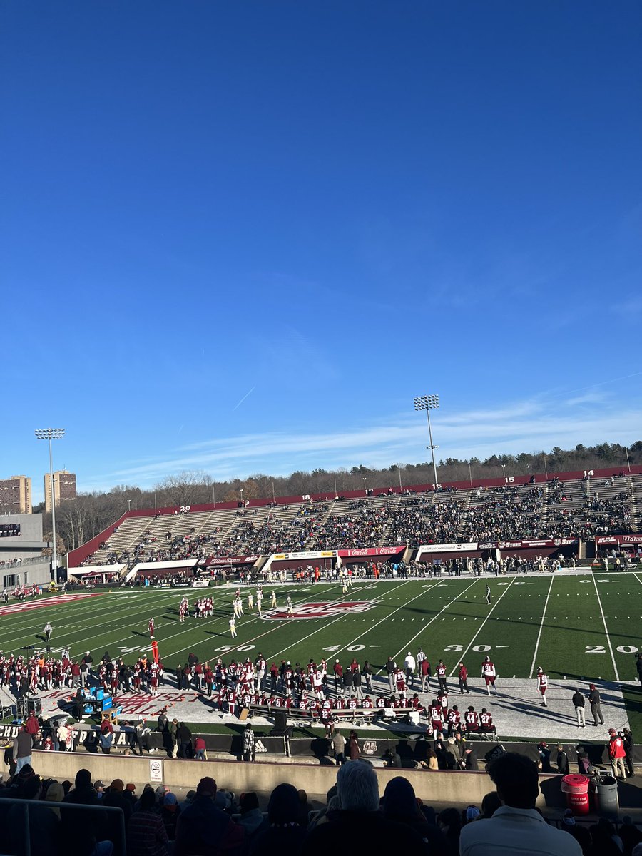 Had a great time <a href="/UMassFootball/">UMass Football</a> yesterday. Thank you <a href="/coachbenalbert/">Ben Albert</a> for the invite. Hope to be back soon💫