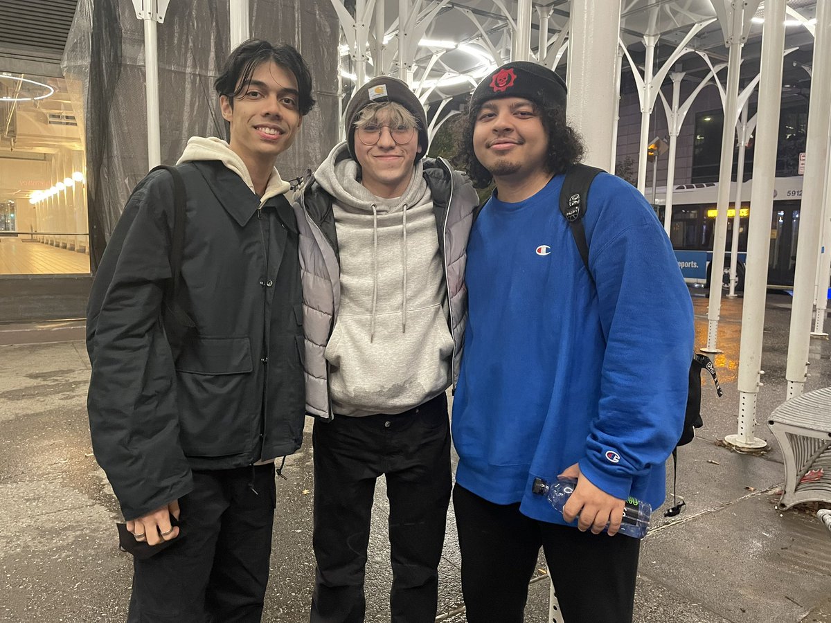 Started an Irl party chat with <a href="/fuckmxson/">mason</a> <a href="/whosscenic/">scenic</a>