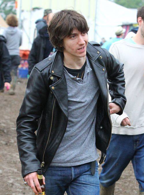 arctic monkeys bot tweet media