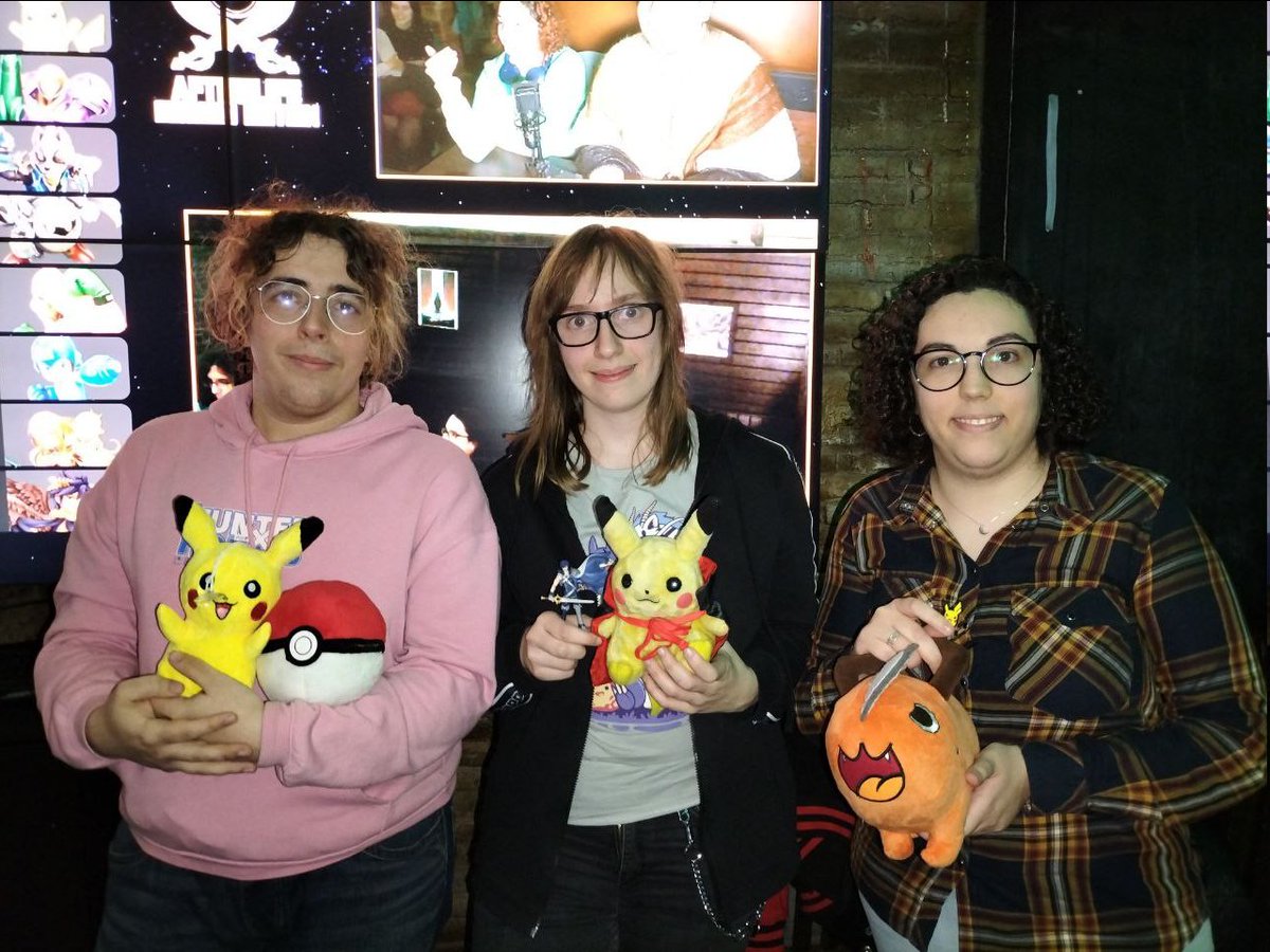 SmashBrosBCN's tweet photo. Finaliza el Afterlife Gerudo Edition, con la victoria de @Houndster37, y @Pira_Yam y @Kirielric como 2ª y 3ª clasificadas respectivamente. 👏
¡Muchas gracias a todas las participantes, esperamos que hayáis disfrutado el primer torneo offline de la iniciativa @smashsistersES ! 💜 https://t.co/7lLDKNAP5S