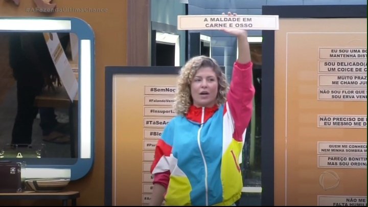 gatinhosexy__'s tweet photo. Seja a resistência Babi, ganha essa #AFazenda Bárbara Borges. #AFazendaÚltimaChance #AFazenda14 #HoraDoFaro https://t.co/ECQHYpo4s6