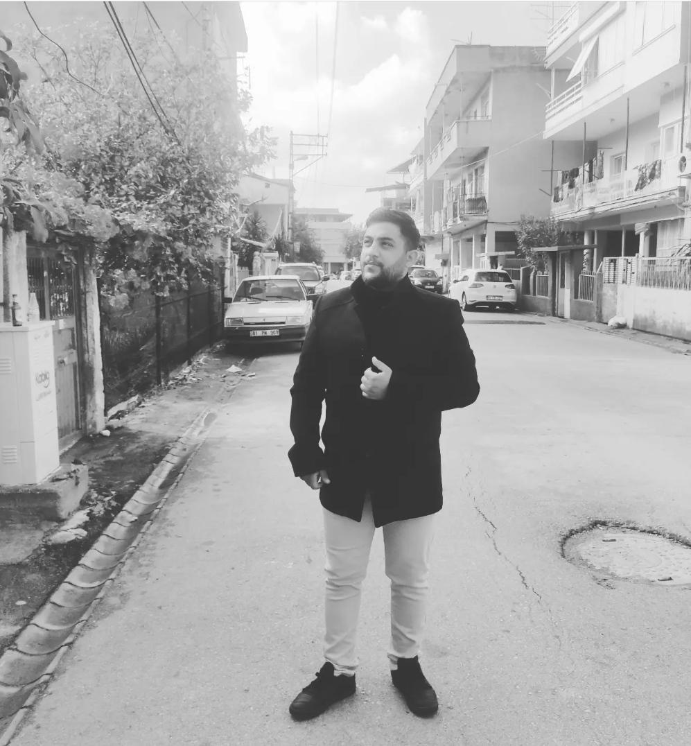 CanBati8's tweet photo. Herşeyi bildiğini sanma! gerçekte çok bilgili olsanda kendine cahilim diyebilecek cesaretin olmalı...

 Ivan Pavlov https://t.co/iIpdbvqPT9