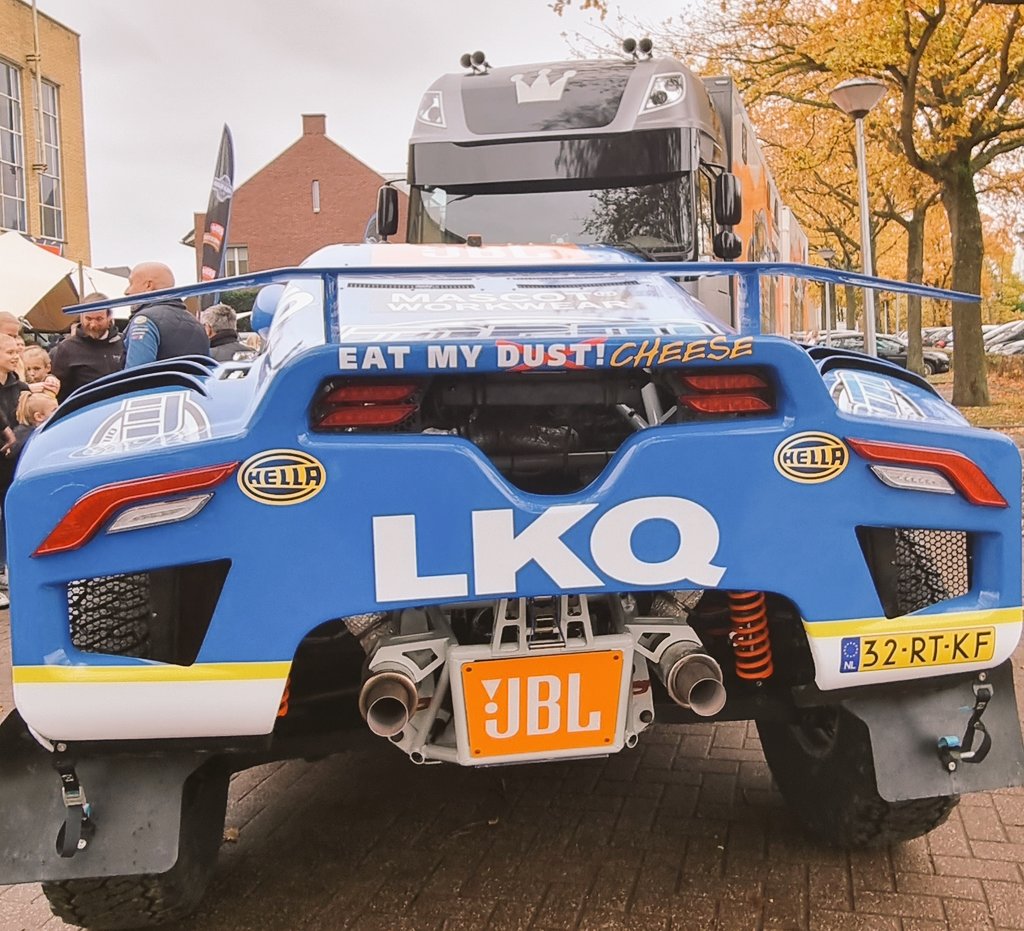 kalerich's tweet photo. Love asses! 🤩💯 
#dessertlion🦁 #TimCoronel #niceass #gaserop #Dakar2023
#Coronelisntjustaname💪 https://t.co/CxClf9lOfD