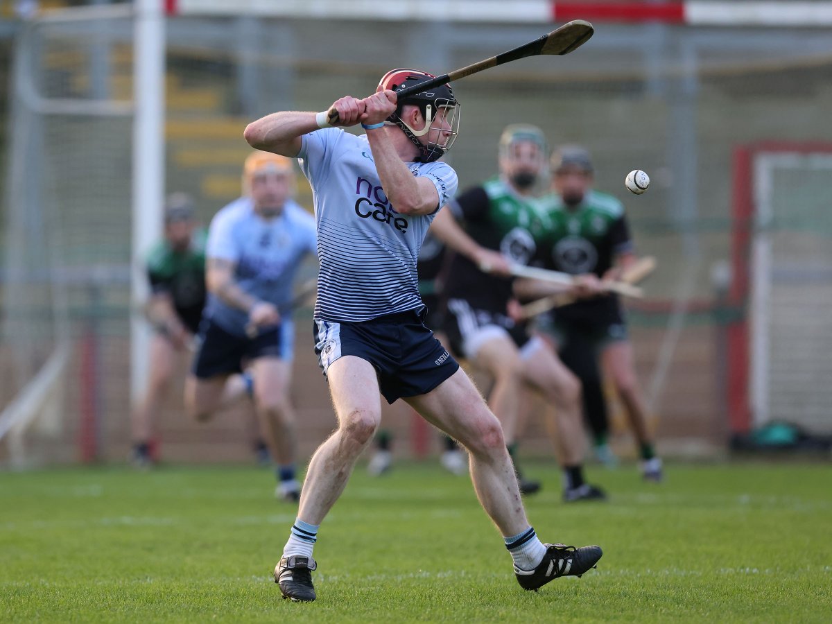 thesaffrongael.com/2022/11/27/gle… Glenarm Ulster dreams shattered at Celtic Park @ShaneUiNeill @OisinsClg @RuairiOgCLG @Cushendun_GAC @CareyFaughsGAC @GlenRoversArmoy @McQuillanGAC @loughgielgac @DunloyGAC @AhoghillGAA @KickhamsCreggan @naomheoinclg @RossaGACBelfast @naomhgall