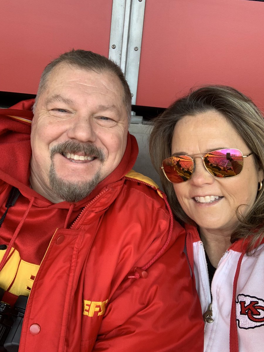 djonscher's tweet photo. Go Chiefs!  
#chiefskingdom https://t.co/6sG7jJeivc