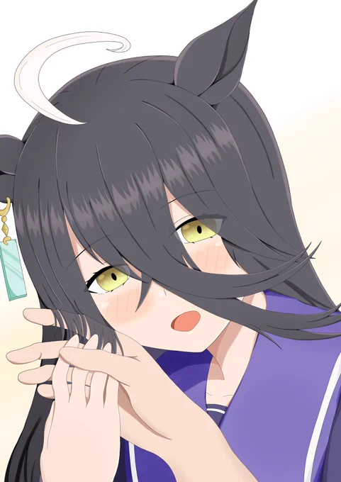 カフェのさらさらの髪をこう…さらっとしたい…さらっと……「ふふ…少し…くすぐったいですよ…」#ウマ娘  #マンハッタンカフェ 