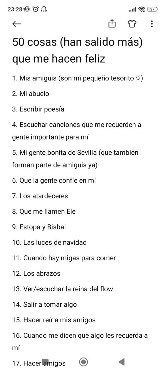 Ele_lobo's tweet photo. Esto es lo más ñoño que me vais a ver hacer. El otro día vi una chica que hizo una lista con 50 cosas que le hacen feliz. Así que me apetecía hacerla también, pero la he hecho durante días y he pasado las 50. En fin😬 https://t.co/TzCplAG9DO