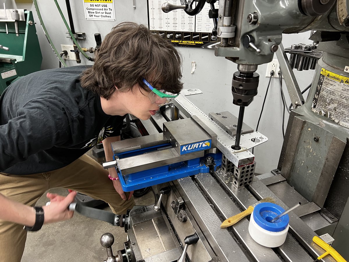 It's been an exciting first couple months for Rose-Hulman's Robomasters team, the Thornbots! After more than tripling team membership from the previous year, we're already hard at work, designing and programming the new bots!

For more information, visit thornbots.net