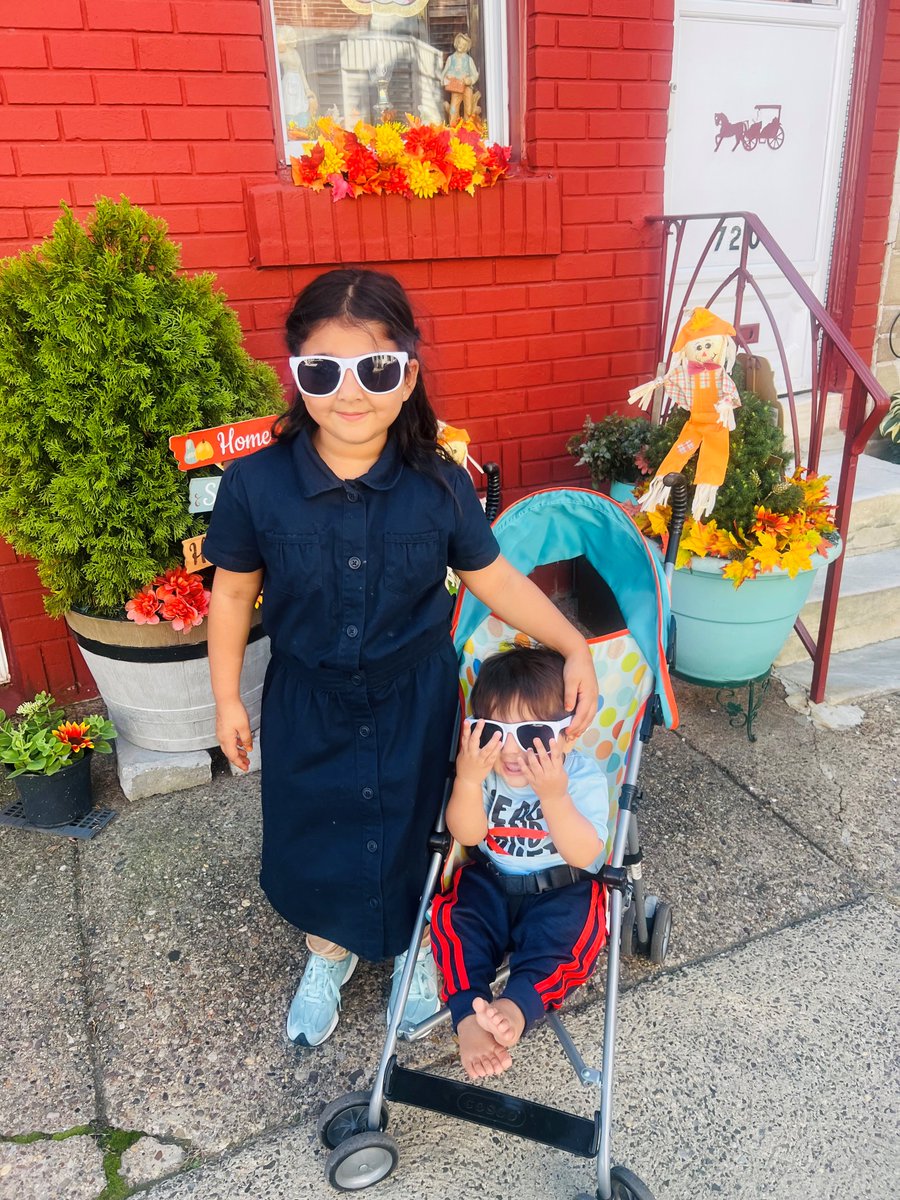 "Being a mom is a hard job, but we can do it.” - Bibi, Mom to Manha and Zaviyar &amp; MCC Client

Bibi found MCC looking for support, community, and resources. Read Bibi's story: loom.ly/-s4IA9c

Make a donation today to support more parents like Bibi: loom.ly/MdWU06c