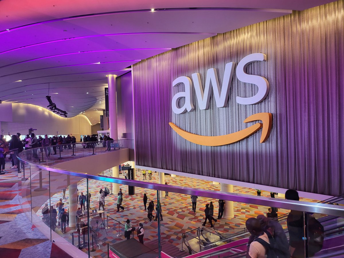 Just arrived at #AWS re:Invent 2022. Looking forward to a great week! <a href="/awscloud/">Amazon Web Services</a> #awsreinvent2022