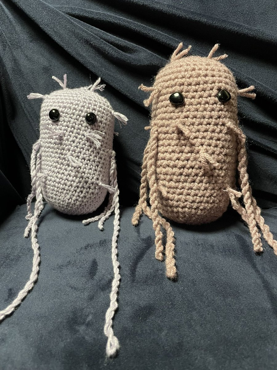 TheBrittP's tweet photo. Salmonella in crochet form #scienceart #crochet https://t.co/ru66nWySoE
