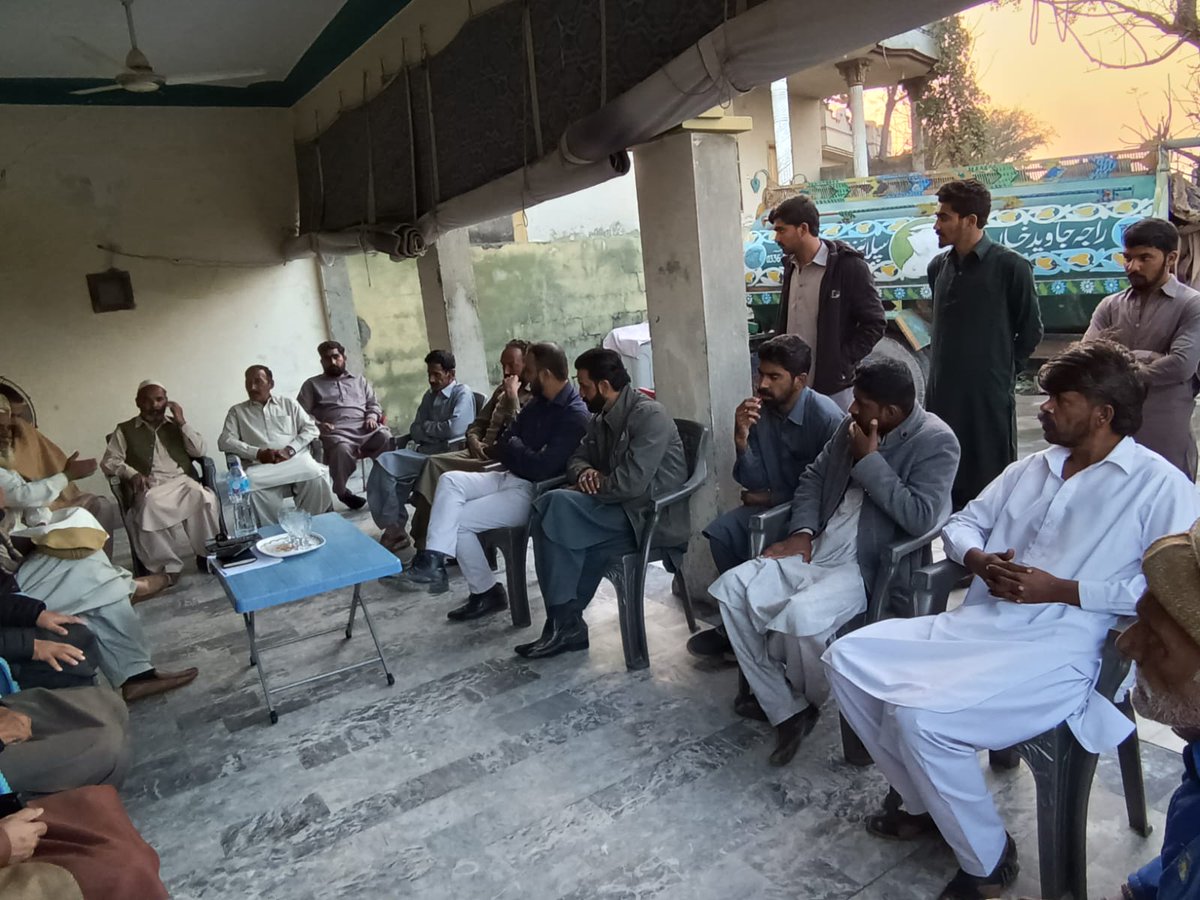 DHA2Khidmat's tweet photo. #JeetKaaNishanTarazoo.  
Alhamdulillah DHA 2 Khidmat Group held a meeting in Humak Town where we had a meeting with voters and supporters.
We would like to thank all the friends, supporters, and voters of our group for showing us their continuous support. https://t.co/lk28etuomI