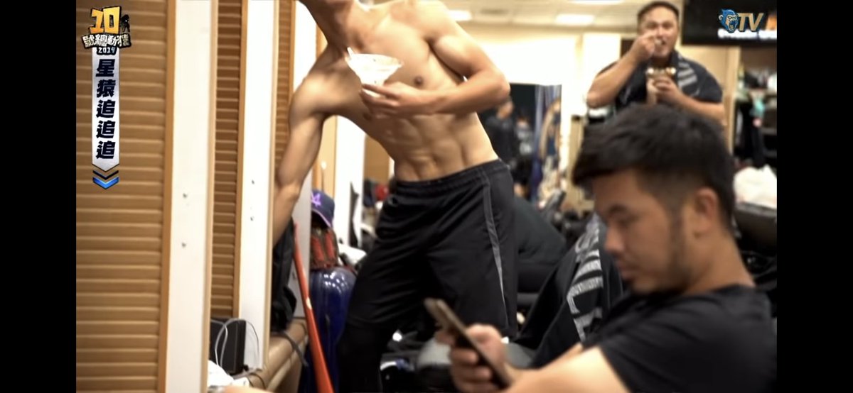 sakuryo719's tweet image. スタイルも良さすぎ😇