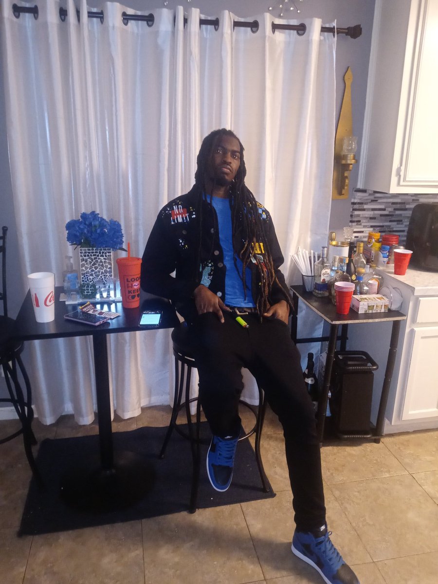 2laneDigg's tweet photo. 🌚🌚nightlife!! https://t.co/nexNLwz1Xl
