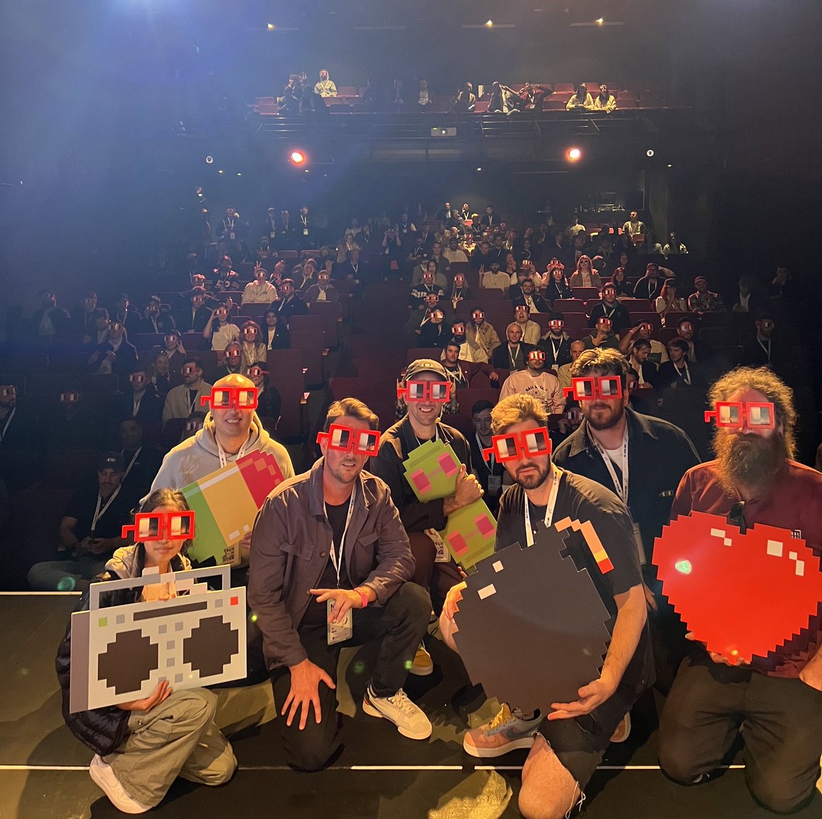 Special moment from <a href="/NFTFestAus/">NFT Fest Australia</a> captured by founder <a href="/GregOakford/">Greg</a>.

#nftfest2022