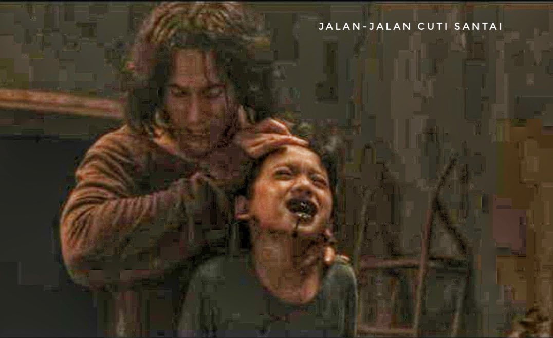 MalayFoodHunter's tweet photo. Filem Horror Indonesian paling seram 2022!

Qodrat ni mengisahkan tentang seorang ustaz yang berpuluh puluh tahun menggunakan ilmu Ruqyah untuk menolong orang namun gagal meruqyah anak sendiri yang dirasuki syaitan paling jahat bernama " Assuala"

Thread! https://t.co/8XSQNnUrEV