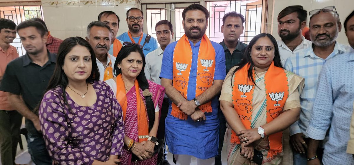AcharryaDiimple's tweet photo. @BJP4Gujarat @VinodChavdaBJP https://t.co/9JbYKdpxAp