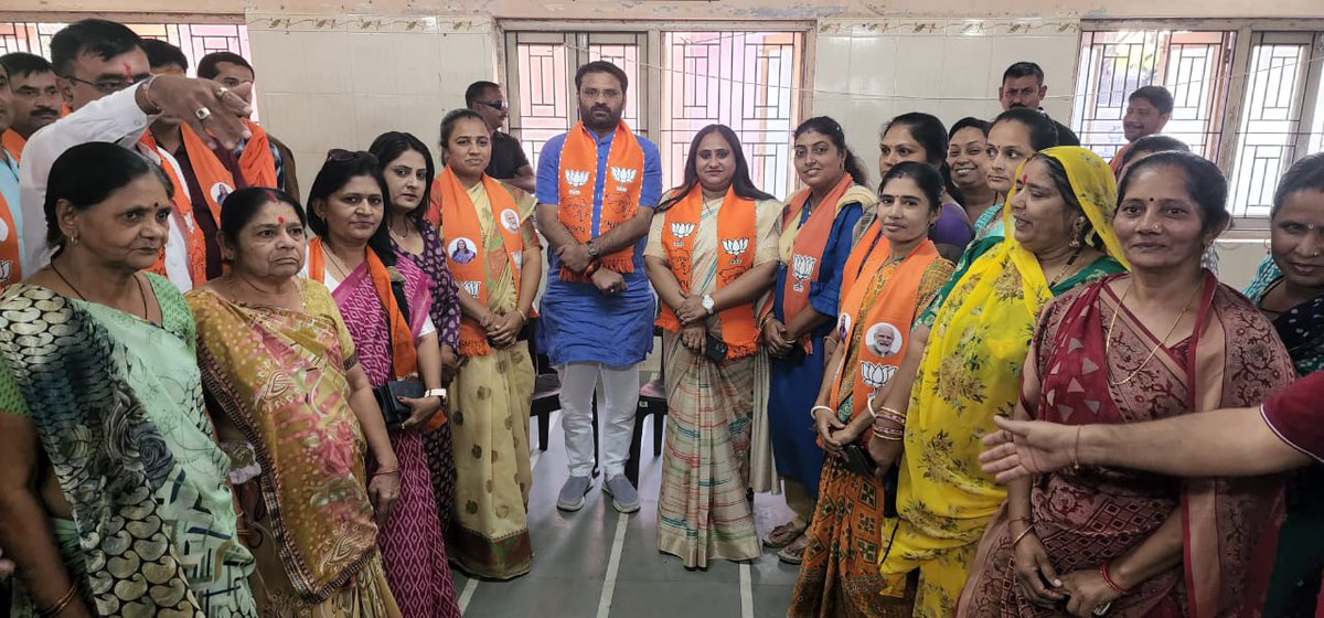AcharryaDiimple's tweet photo. @BJP4Gujarat @VinodChavdaBJP https://t.co/9JbYKdpxAp