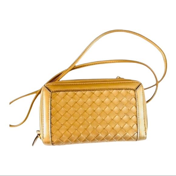 FinickyFinds's tweet image. So good I had to share! Check out all the items I'm loving on @Poshmarkapp #poshmark #fashion #style #shopmycloset #none #nycollection #coach: posh.mk/XVd6x9lzjvb