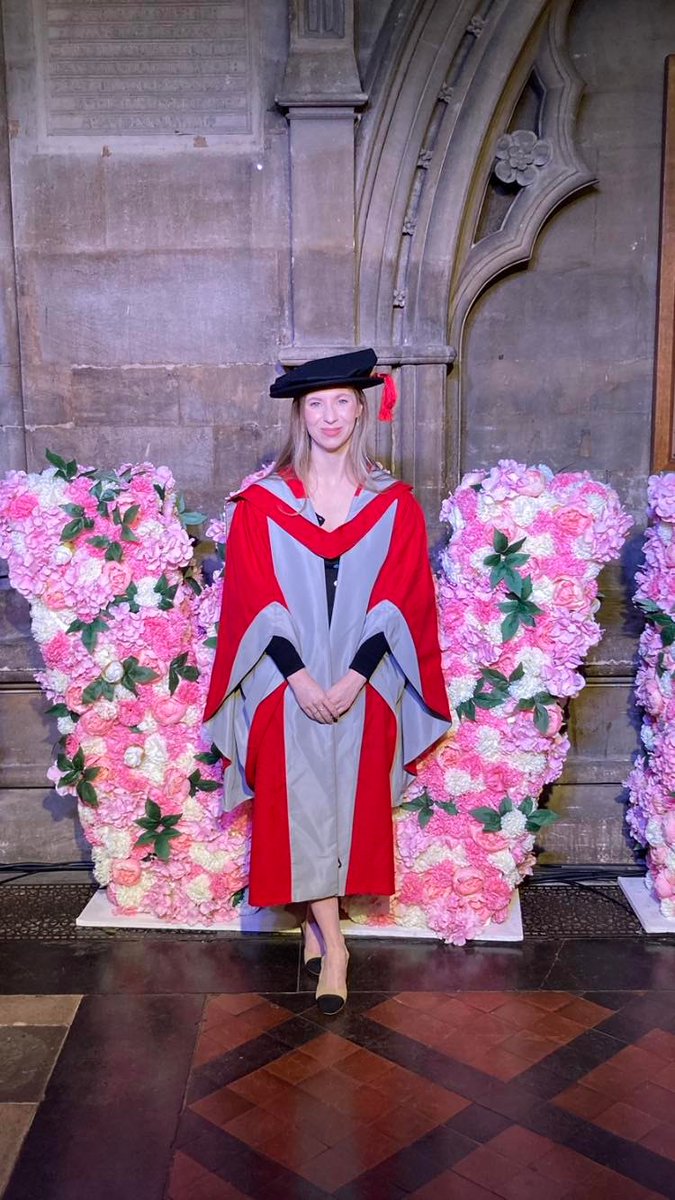 Amy Smart tweet media