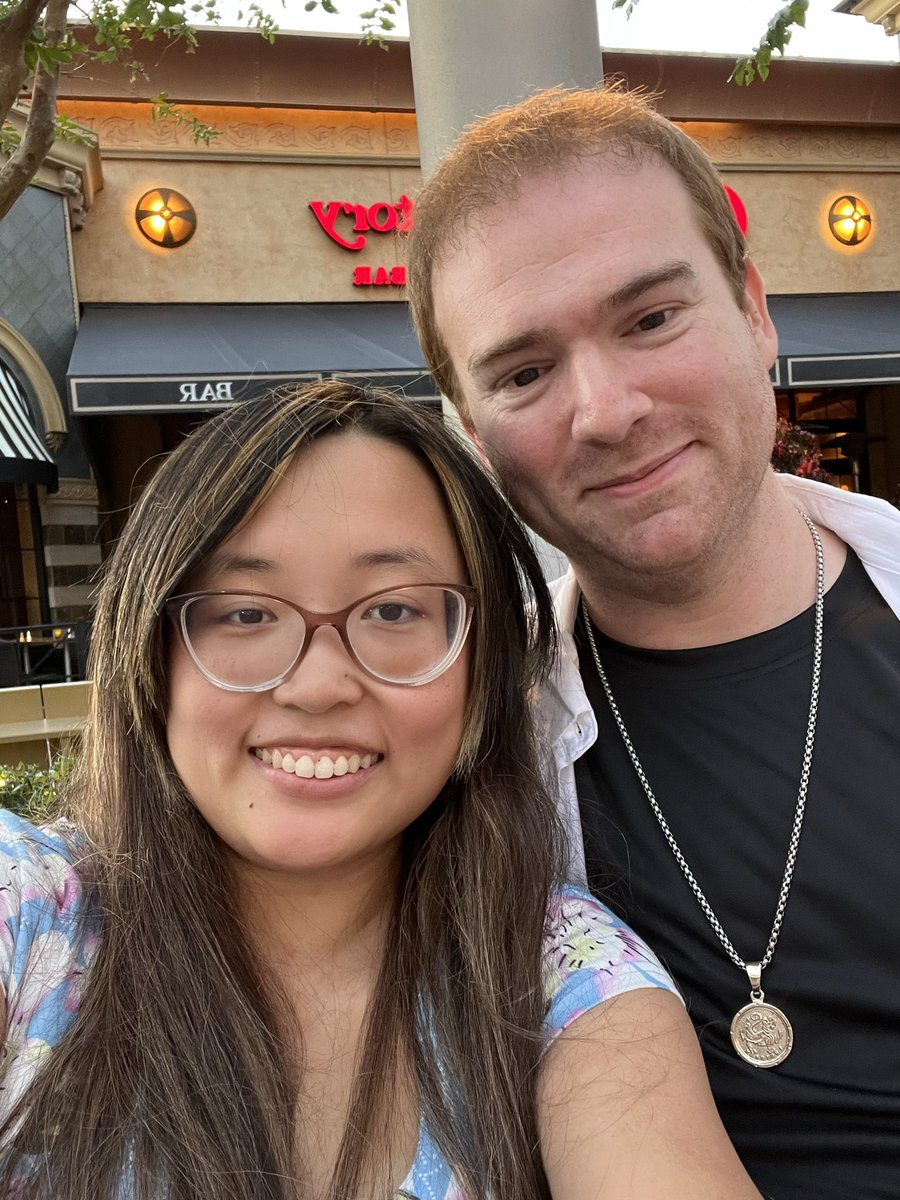 KitkatTheGamer's tweet photo. Had a date with this guy. Loved getting to know you a little more in person! https://t.co/WQsTJaelph