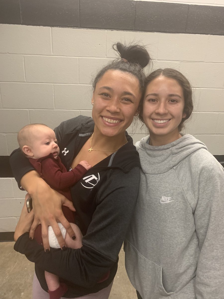 ❤️ when players come back to visit! These two are pretty special! Proud of who they are as grown ups! And Sawyer is super cute, too!