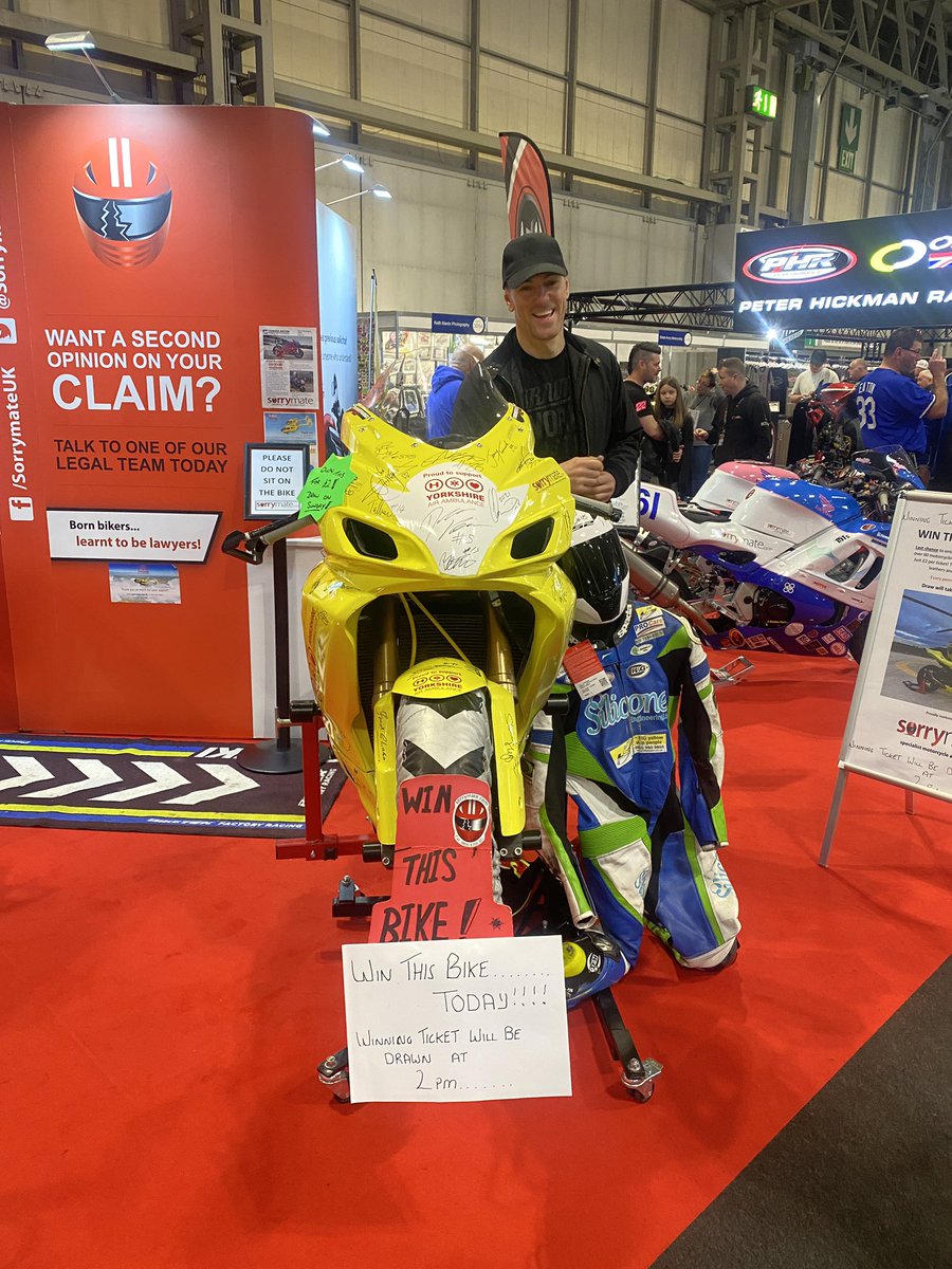JennyTinmouth's tweet image. Mega day @motorcyclelive today with @Rick_English and chatting to @Jimwhit69 …love motorbikes 😁 hope everyone that went had a ace time 😁😁